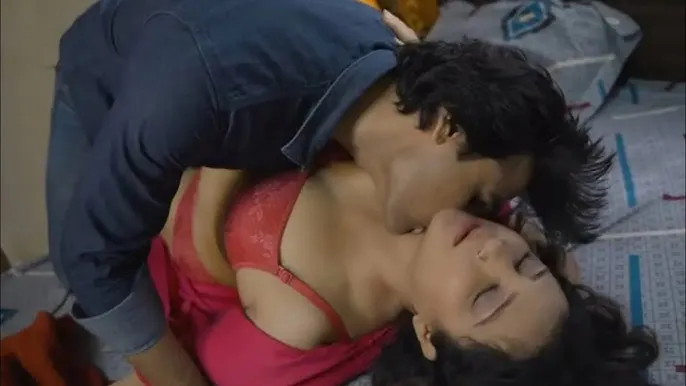 মায়ের সাথে মজা